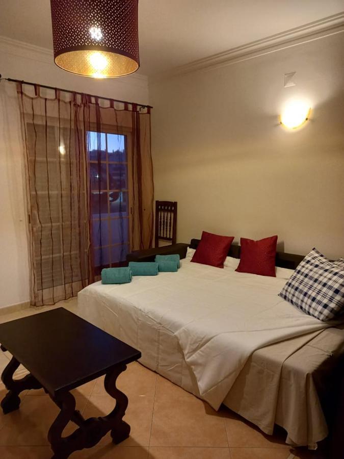 Sunset View Apartment - 22 アルブフェイラ エクステリア 写真